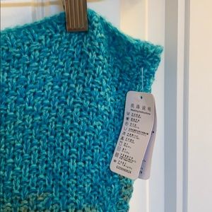 Mermaid tail turquoise knit snuggly NWT